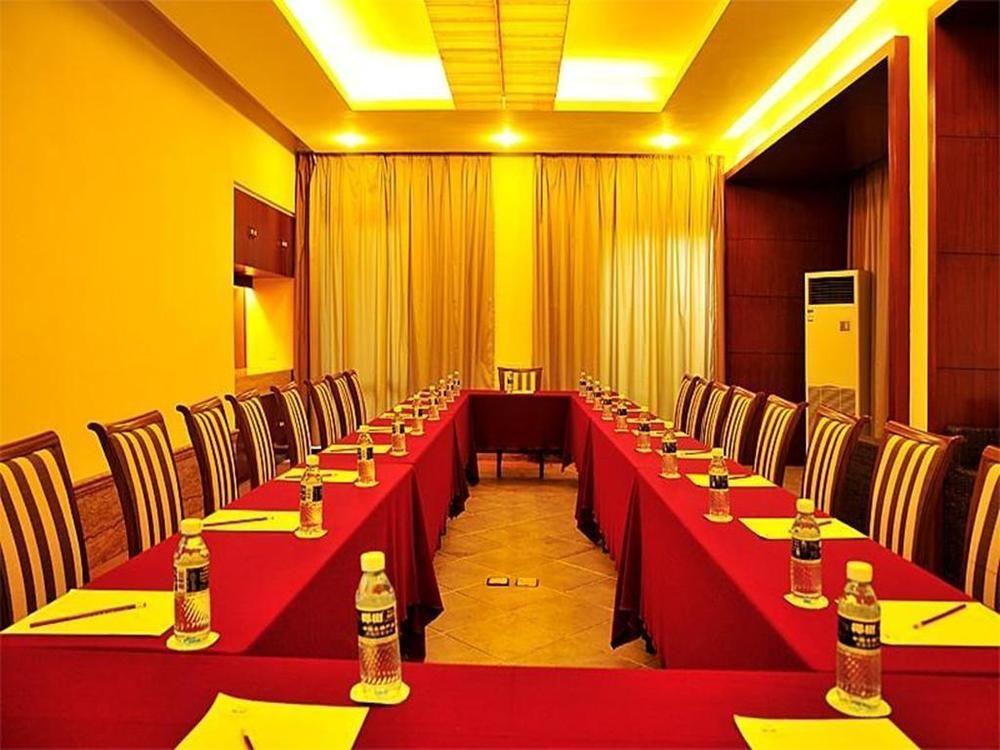 Marina Spa Hotel سانيا المظهر الخارجي الصورة